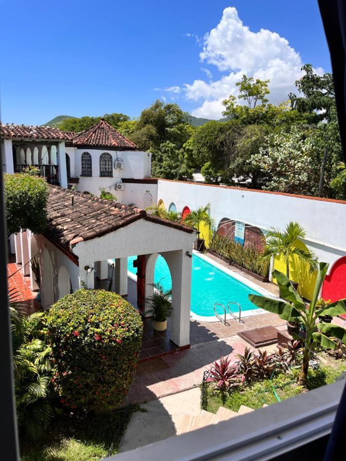 The Chill In Mansion Hostel Santa Marta ภายนอก รูปภาพ