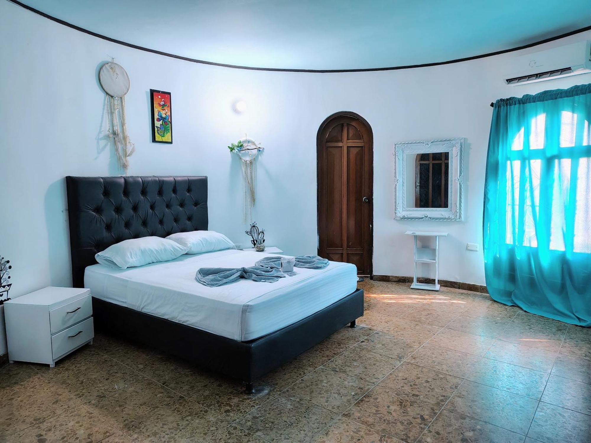 The Chill In Mansion Hostel Santa Marta ภายนอก รูปภาพ