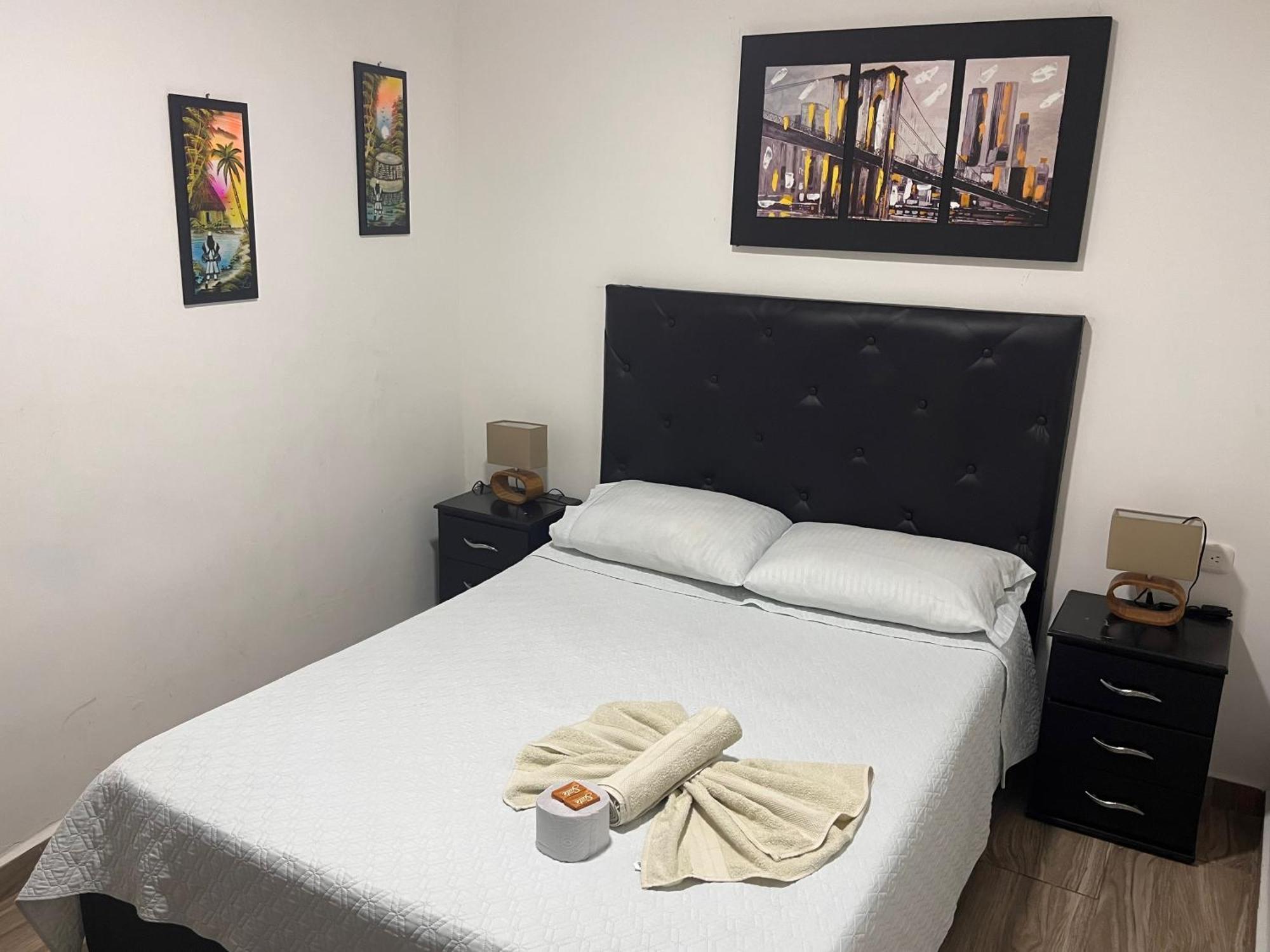 The Chill In Mansion Hostel Santa Marta ภายนอก รูปภาพ