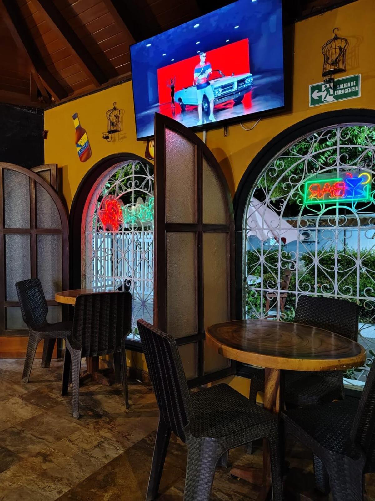 The Chill In Mansion Hostel Santa Marta ภายนอก รูปภาพ